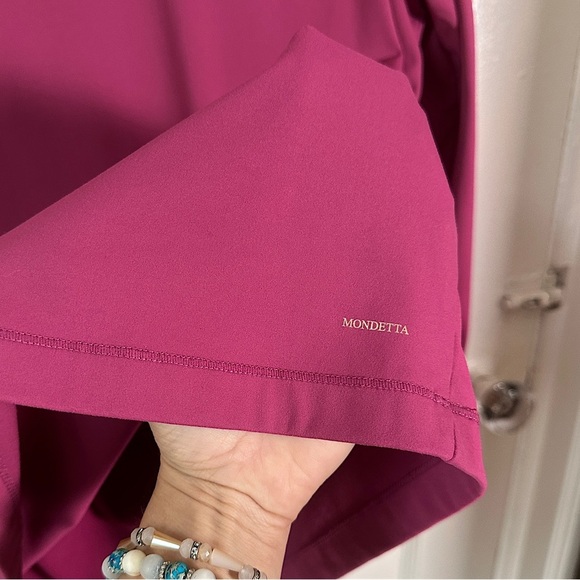 3/$20💥 Mondetta Womens Long Sleeve Active Tee M Performance Luxury Moisture Wick - Picture 10 of 17